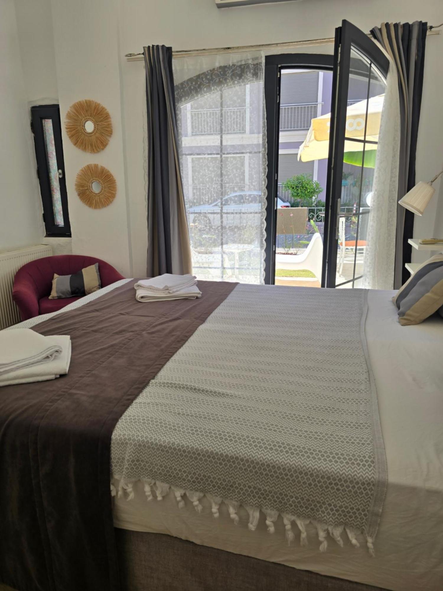 Marina Sahil Hotel Кешме Экстерьер фото
