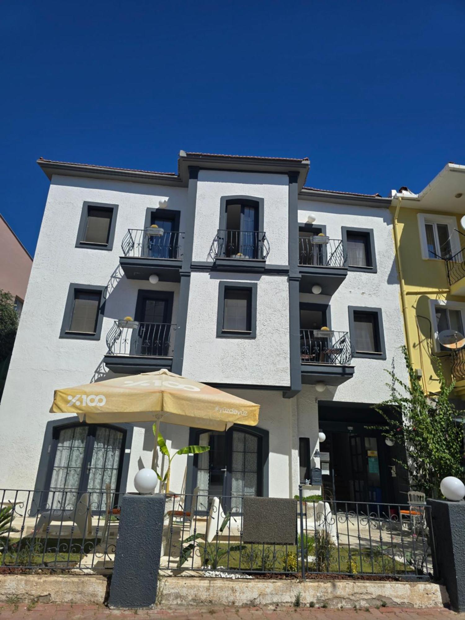 Marina Sahil Hotel Кешме Экстерьер фото